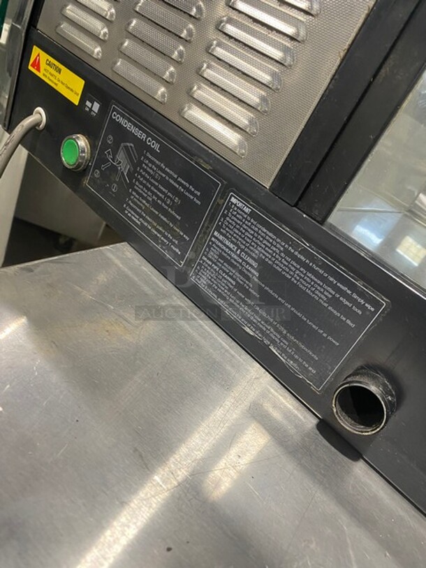 Turbo Air Commercial Countertop Refrigerated Sushi Display Case Merchandiser! With Curved Glass! Stainless Steel Body! WORKING WHEN REMOVED! - Image 7 of 8
