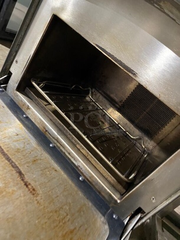 2016 Turbo Chef Commercial Countertop Rapid Cook Oven! On Small Legs! Model: NGO SN: NGOD28735 208/240V 60HZ 1 Phase - Image 6 of 8