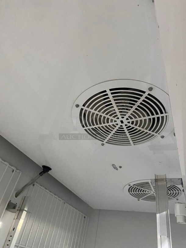 True Commercial Double Glass Door Reach In Freezer/Merchandiser! With Poly Coated Racks! On Casters! 115/208-230V 1 Phase! Model: GDM-49F SN: 7448825! - Image 7 of 9