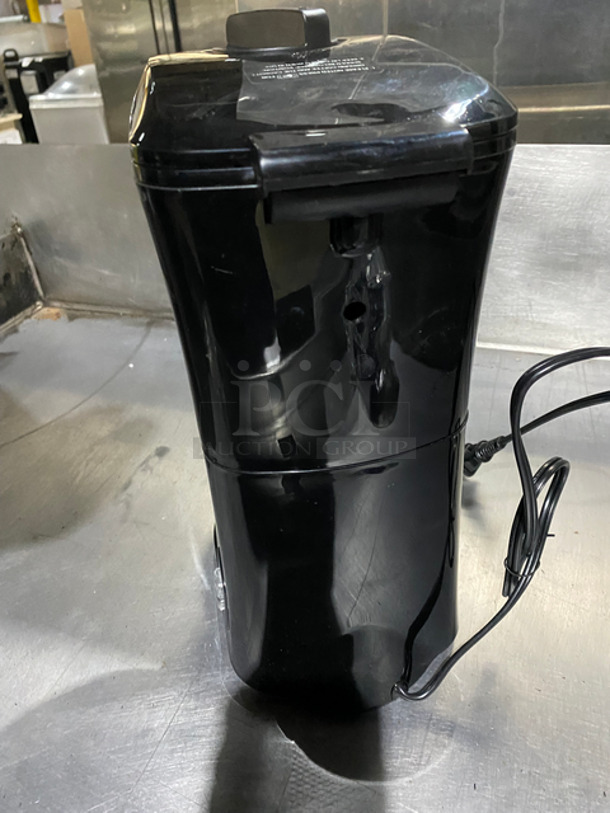 IN THE BOX! Aicook Countertop Single Cup Coffee Maker! Model: CM6652 - Image 4 of 9