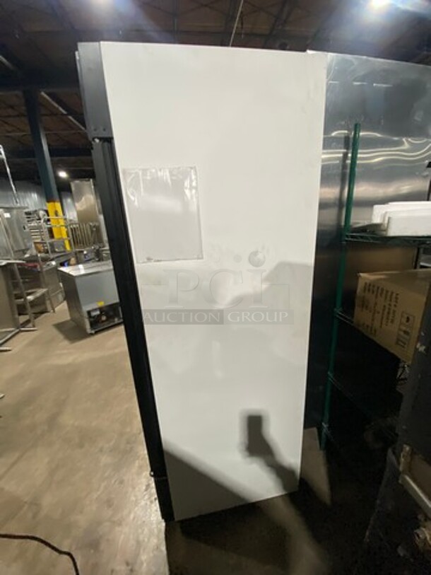 True Commercial 3 Door Reach In Freezer Merchandiser! With View Through Doors! With Poly Coated Racks! Model: GDM72F SN:7405399 115/208/230V 60HZ 1 Phase - Image 3 of 9