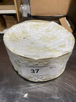 BEAUTIFUL! ELEGANT! BRAND NEW! NEVER USED! Lenox 12 Piece 6" Salad Plates! Ivory With 24K Gold Trim Dinnerware Collection! Includes Protective Material Carrier! 12x Your Bid!