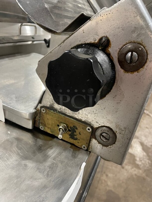 Globe Commercial Heavy Duty Countertop Deli Meat Slicer! Model 500! 115V 1 Phase!  - Image 6 of 8