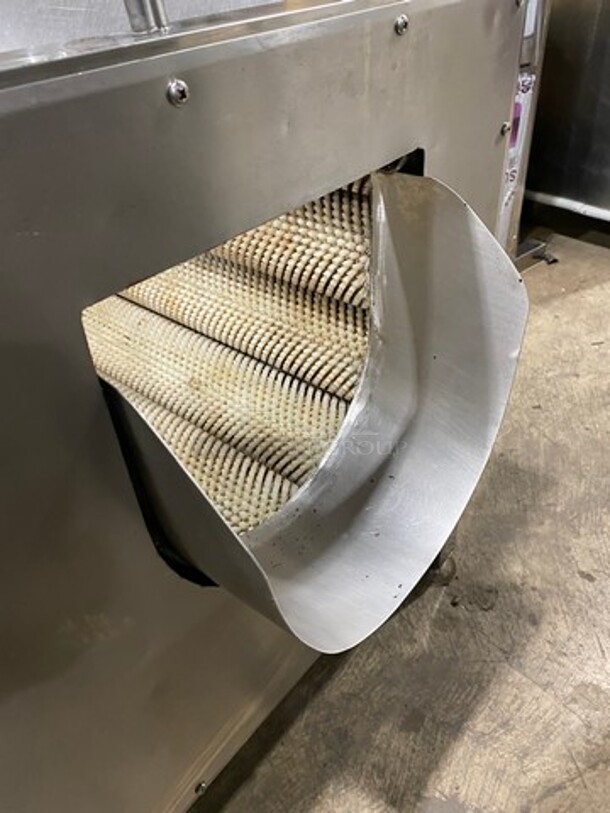 Commercial Potato Peeler/ Washer! All Stainless Steel! On Legs! - Image 6 of 7