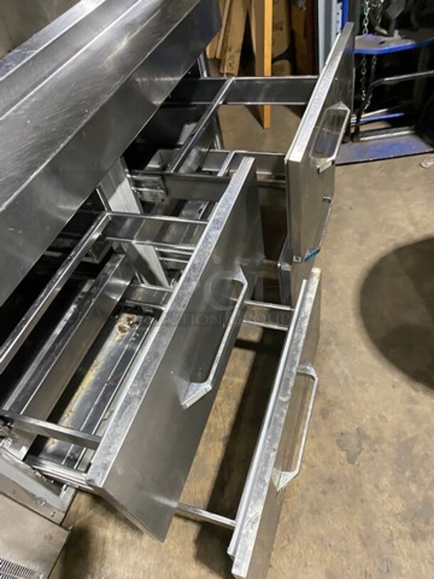 Randell Commercial Refrigerated Sandwich Prep Table! With 4 Drawer Storage Space! With Over Head Storage Shelf! All Stainless Steel! Model: 51368PR SN: 19452711 - Image 5 of 10