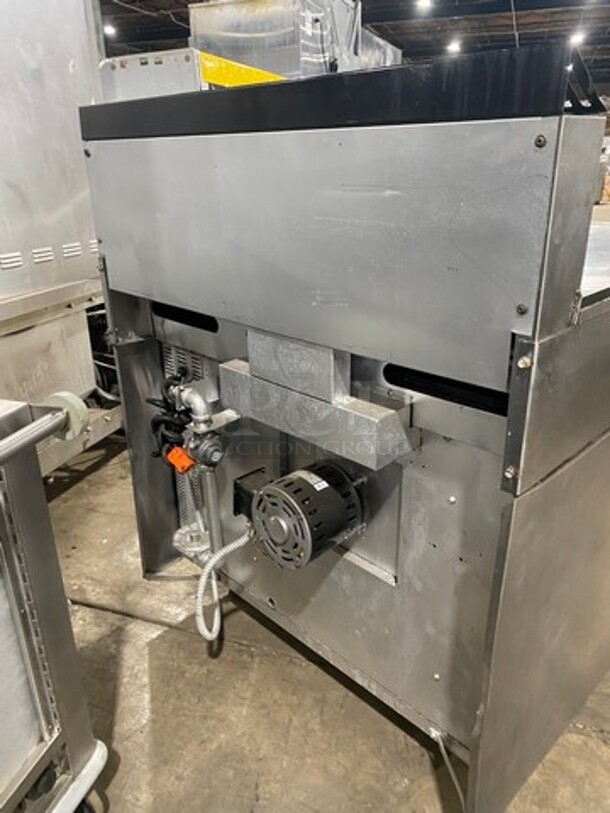 Garland Commercial Natural Gas Powered Flat Griddle With Left Side Hot Plate! Griddle Has Side Splashes! With Back Splash! With Convection Oven Underneath! All Stainless Steel! On Legs! - Image 3 of 11