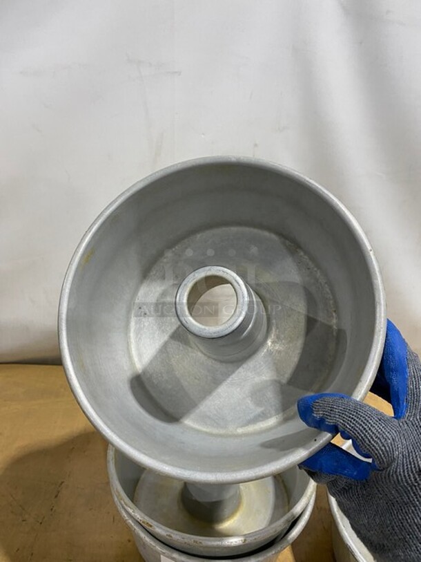 Amco Bakeware Aluminum Bundt Cake Pans! 4X Your Bid!  - Image 5 of 7
