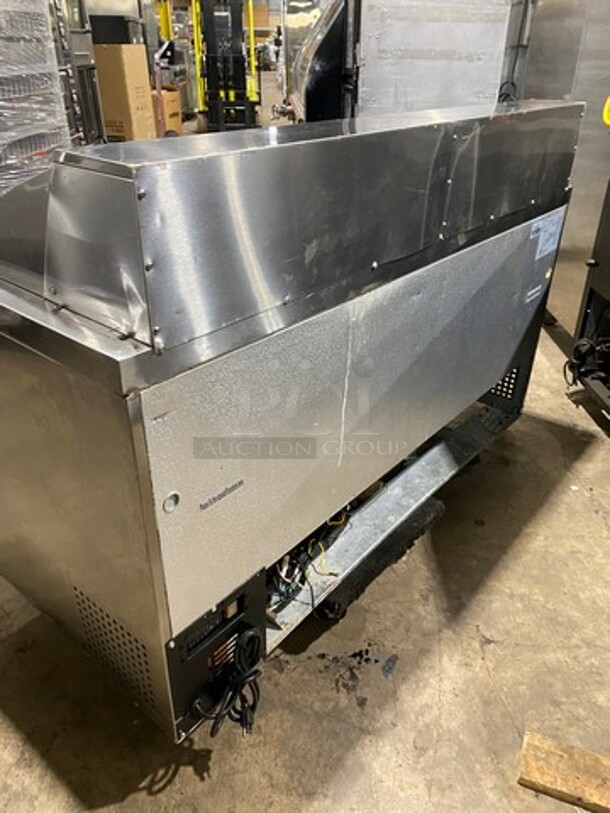 Universal Coolers Commercial Refrigerated Sandwich Prep Table! With 2 Door Storage Space Underneath! Poly Coated Racks! All Stainless Steel! On Casters! Model: SCLM260E 115V 60HZ 1 Phase - Image 4 of 9