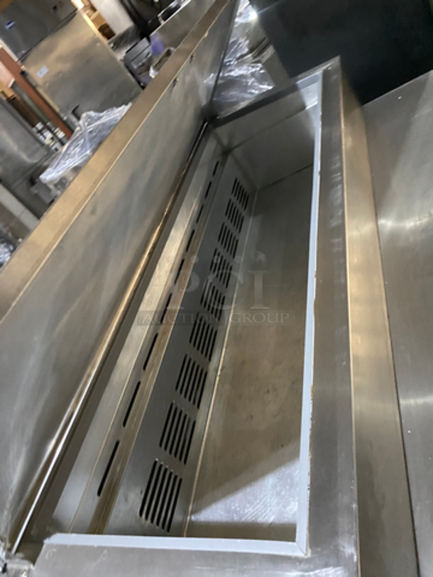 Leader Commercial Refrigerated Pizza Prep Table! With 2 Door Underneath Storage Space! All Stainless Steel! On Casters! Model: PT48SC SN: NH060158 115V 60HZ 1 Phase - Image 8 of 10