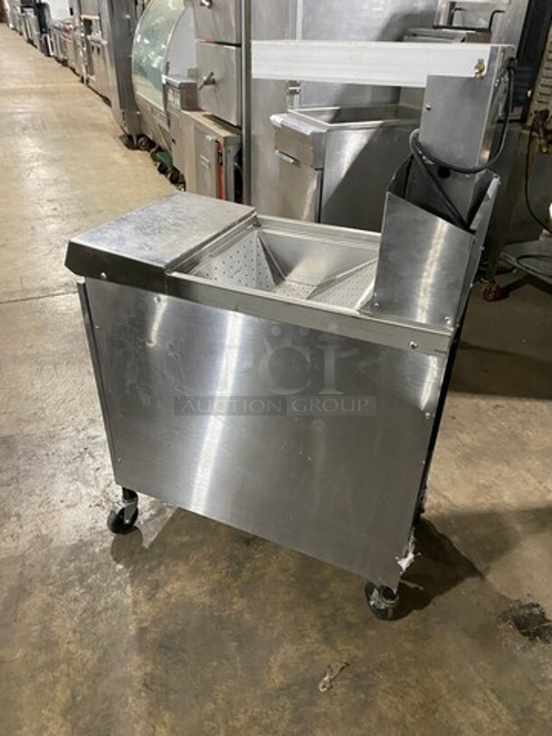 Henny Penny Commercial Floor Style Fryer Dump Station! With Overhead Heating Lamp! All Stainless Steel! Model FDS200! On Casters! - Image 3 of 8
