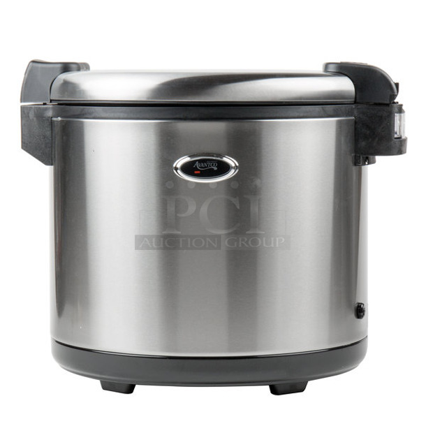BRAND NEW SCRATCH AND DENT! 2023 Avantco 177RW90 Stainless Steel Commercial Countertop Electric Powered Rice Cooker. 120 Volts, 1 Phase. Tested and Working!