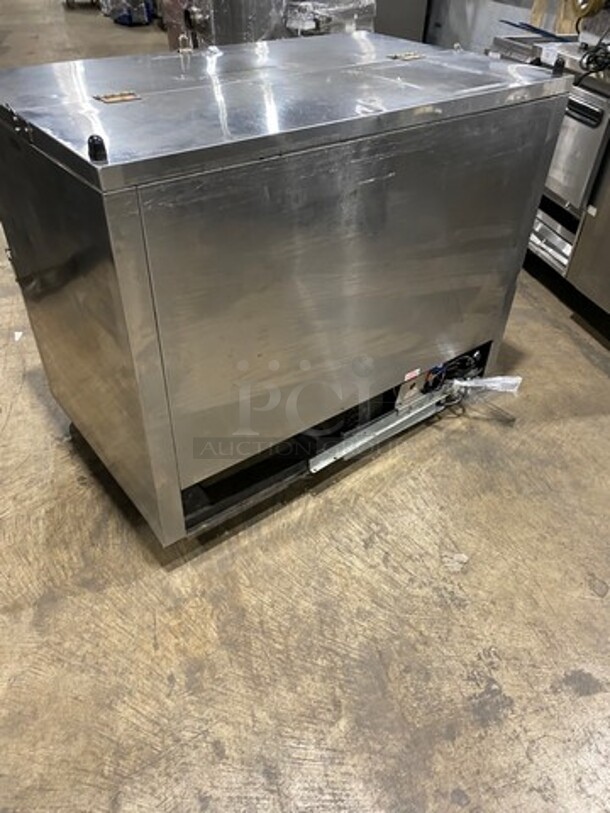 Beverage Air Single Side Access Milk Cooler! Stainless Steel! On Casters! Model: SM49N SN: 5002900 115V 1 Phase - Image 4 of 7