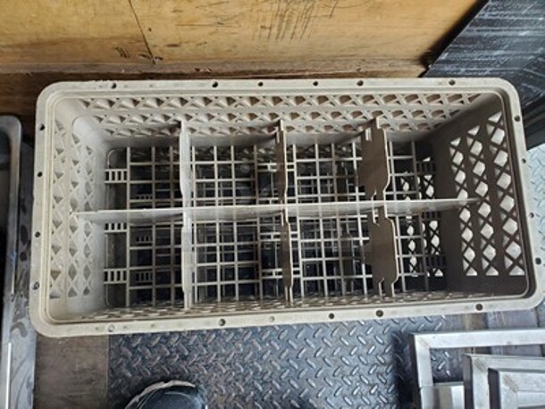 36 Compartment Glass Rack