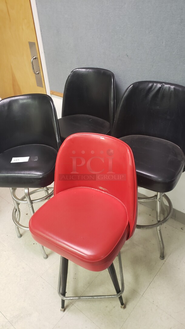 Lot of 4 Chairs

(Location 2) - Image 1 of 1
