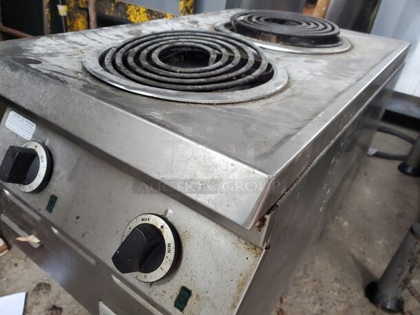 Garland Countertop 2 Burner Electric Stove! - Image 3 of 5