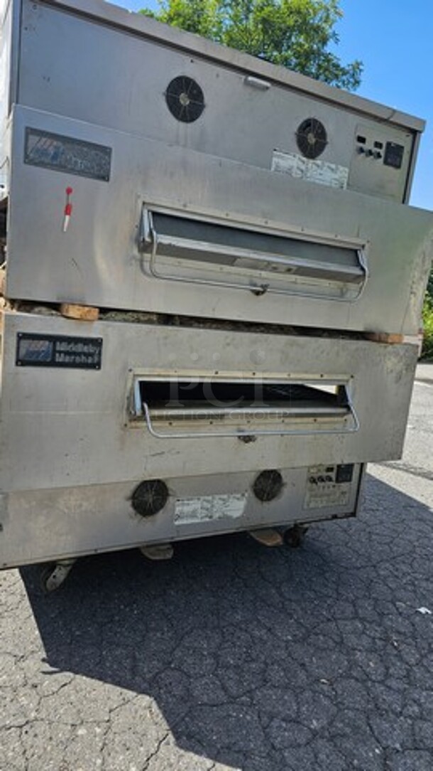 Middleby Marshall Double Stack Natural Gas Conveyor Pizza Oven - Image 2 of 9
