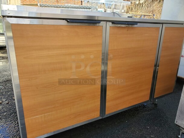 Duke RBC-60M Commercial Worktop Refrigerator (Dent on one side), 120V, 60WX30DX36H