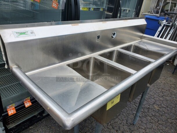 Regency Stainless Steel 3 compartment Commercial sink 58X20X37 Very nice condition!
