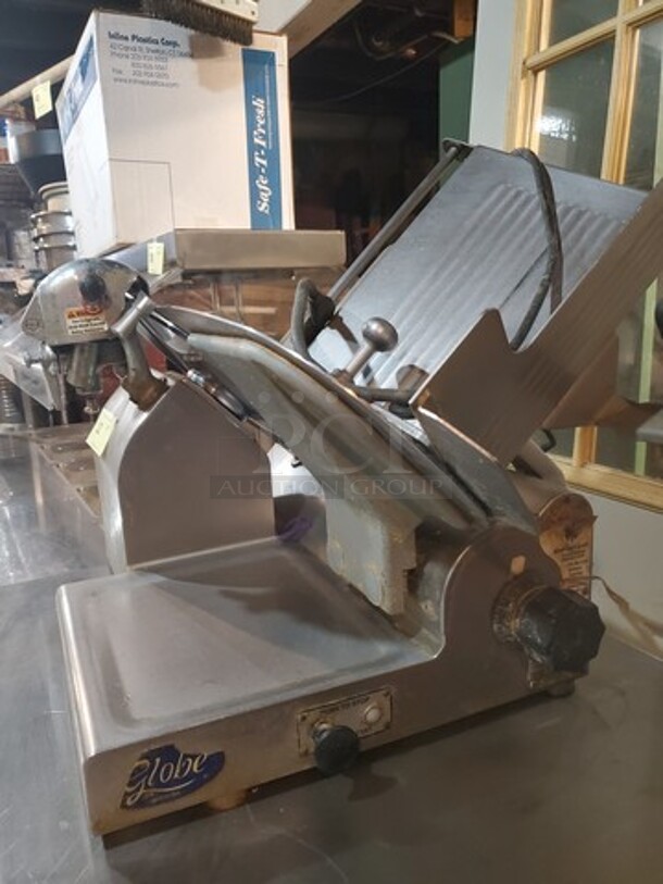 Globe 3600 Commercial Slicer 115V - Image 1 of 5