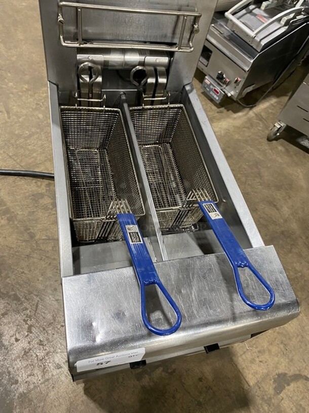 Frymaster Commercial Electric Powered Split Bay Deep Fat Fryer! With Metal Frying Baskets! All Stainless Steel! On Casters! Working When Removed! Model: RE1142SE SN: 1508NA0057! 208V 60HZ 3 Phase! - Image 5 of 10