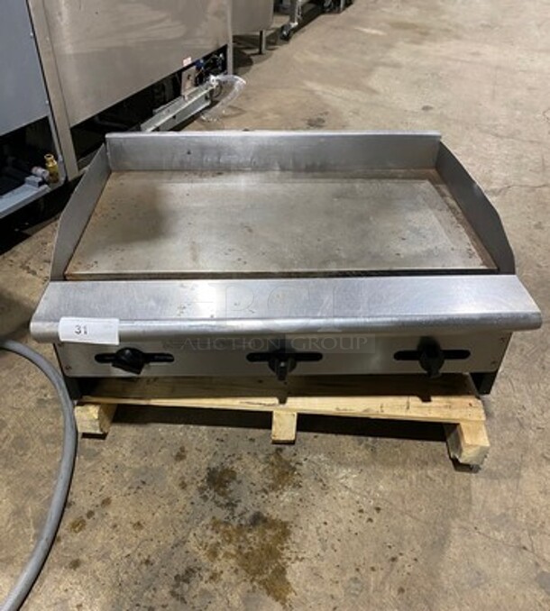 American Range Commercial Natural Gas Powered Flat Top Griddle! With Back And Side Splashes! All Stainless Steel!