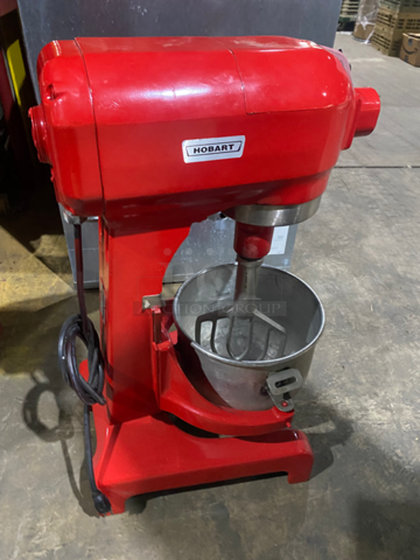 Hobart Commercial Heavy Duty 20Qt Planetary Mixer! With Paddle, Whisk Attachment And Stainless Steel Mixing Bowl! Model: A200 SN: 11310607 115V 60HZ 1 Phase - Image 3 of 10