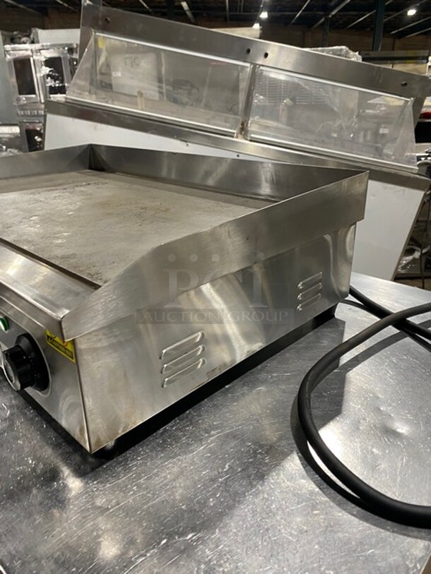 Vevor Commercial Countertop Electric Flat Griddle! With Back & Side Splashes! All Stainless Steel! Serial 230509507723! 110-120V! - Image 3 of 9