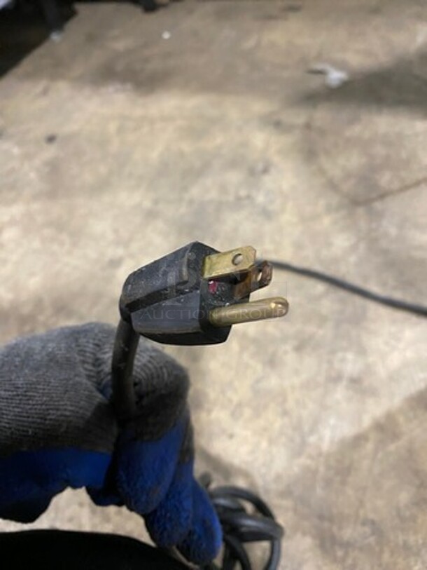 Hatco Commercial Countertop Heated Holding/ Display Cabinet Merchandiser! - Image 7 of 7