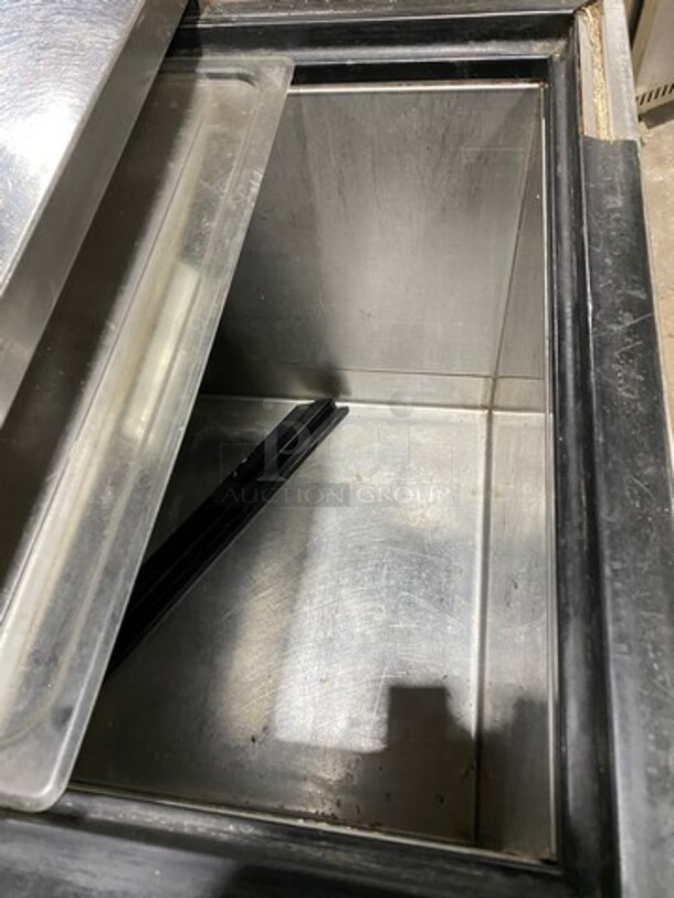 Perlick Commercial Beer Bottle Cooler! With Sliding Top Door! All Stainless Steel! Model: FR24SS 115V 1 Phase - Image 5 of 7