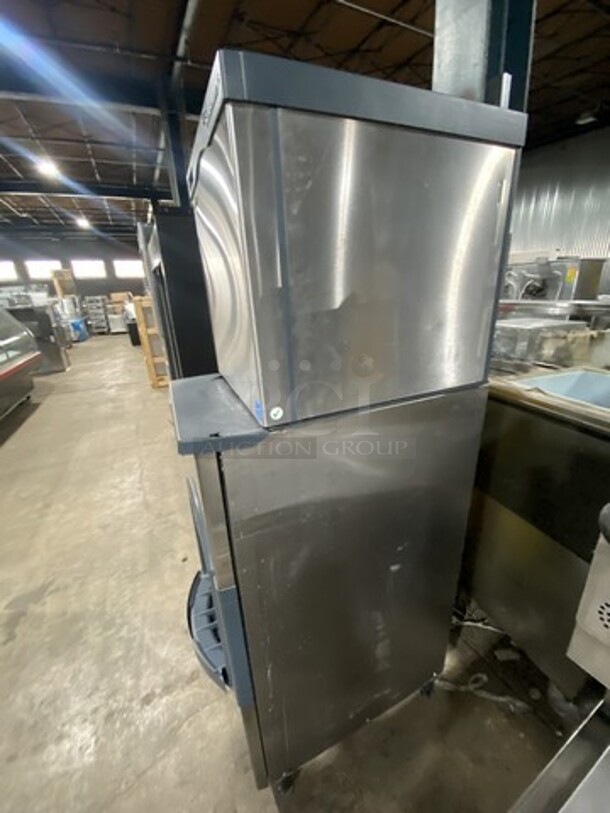 Scotsman Prodigy Hotel Series Air Cooled Ice Machine On Sctosman Ice Dispenser Bin! Model CO322MA-1A Serial 08091320012692! 115V 1 Phase!  - Image 2 of 9
