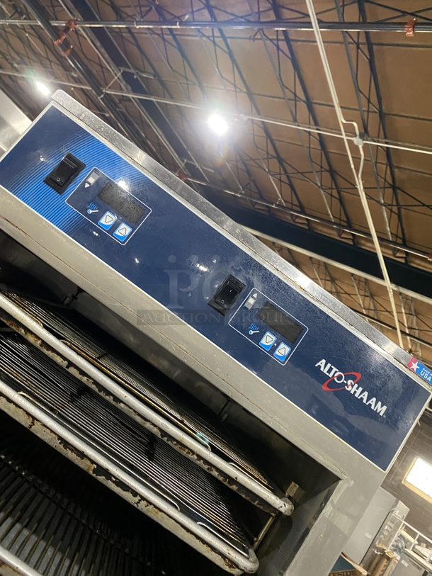 AUTO-SHAAM Stainless Steel 2 Door Halo Heat Holding Cabinet W/ Stainless Steel Trays! On Casters! Model 1000-UP Serial 1001310-000 208V-240V/60Hz/1 Phase! Working When Removed!  - Image 7 of 9