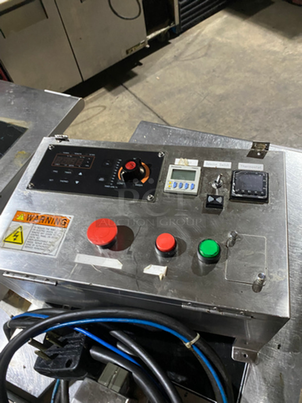 Oishii Commercial Countertop Single Burner Electromagnetic Cooking Range! All Stainless Steel! On Small Legs! Model: PHI500SV2UL SN: X4142005 220V 60HZ 3 Phase - Image 8 of 9