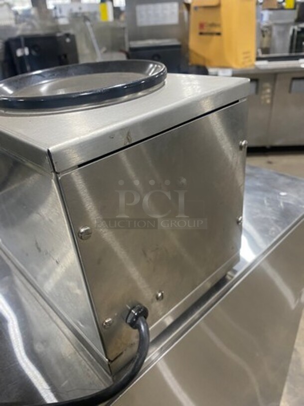 Curtis Commercial Countertop Dual Coffee Pot Warming Station! All Stainless Steel! Model: AW2S10 SN:10050451 120V - Image 4 of 8