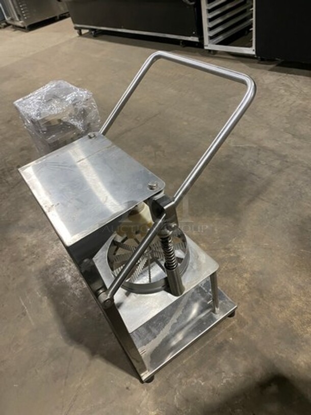NICE! ALL ONE MONEY! Edible Arrangements Commercial Fruit/Vegetable Slicer/Cutter Machine! All Stainless Steel! With Slicer/Cutter Shape Attachments! Perfect For Edible Arrangements! - Image 4 of 9