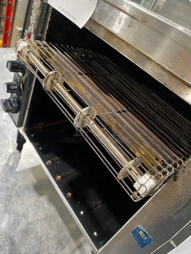 Waring Commercial Countertop Conveyor Toaster Oven! All Stainless Steel! On Legs! Model: CTS1000B 120V 60HZ 1 Phase - Image 6 of 8