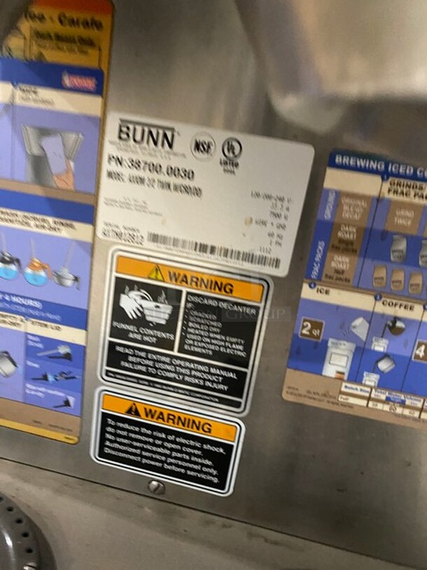 Bunn Commercial Countertop Dual Coffee Brewing Machine! With 4 Burners! All Stainless Steel! Model AXIOM2/2TWIN Serial AXTN012812! 120/208-240V 1Phase! - Image 6 of 8