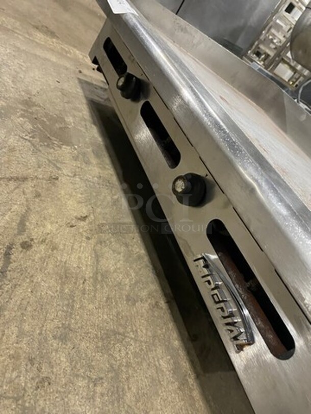 Imperial Commercial Countertop Natural Gas Powered Flat Top Griddle! With Back And Side Splashes! All Stainless Steel! On Small Legs! - Image 6 of 7