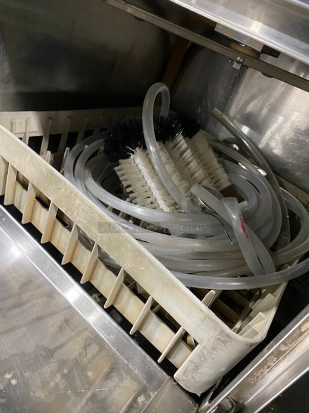 NICE! Moyer Diebel Stainless Steel Commercial Dishwasher! MODEL MD18-1 120V  - Image 7 of 9