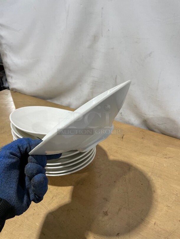 Carlisle Commercial Dinner Ware! 9X Your Bid!  - Image 8 of 8