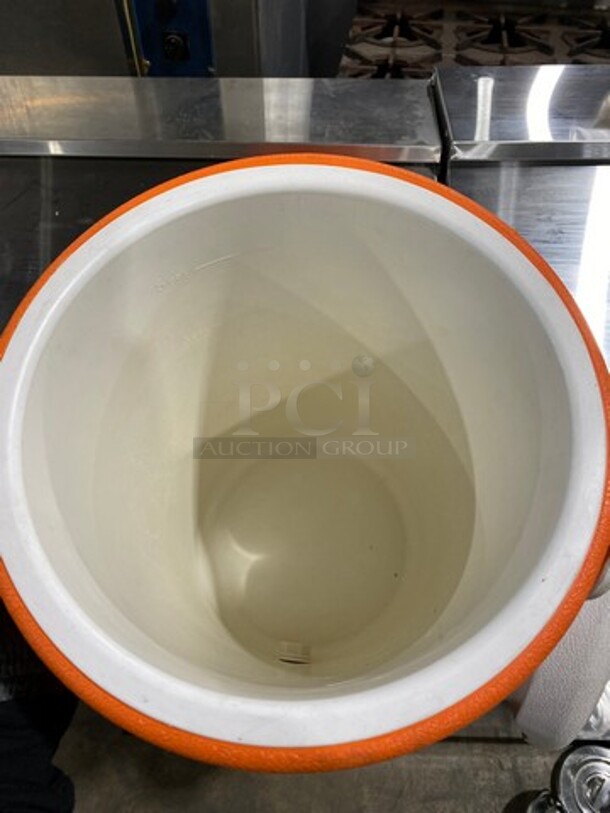 Igloo Orange And White Poly Portable 5 Gallon Beverage Cooler! With Lid! With Side Handles! - Image 5 of 8