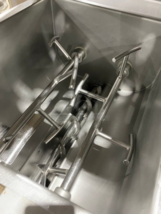 Nice! Biro Floor Style Meat Mixer/Grinder! Model EMG32 Serial 6878! 7.5 Horse Power! 208V 3PH! On Legs With Casters! - Image 5 of 9