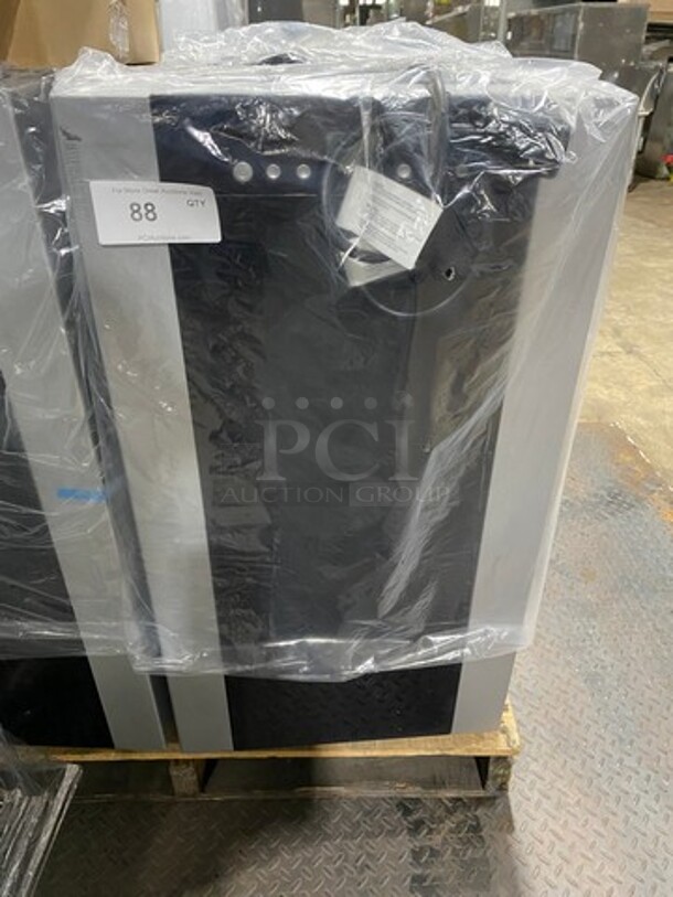 NEW! OUT OF THE BOX! SCRATCH-N-DENT! Whynter Dual Hose Portable Air Conditioner Dehumidifier Unit! 14,000 BTU! Model: ARC14SH 115V - Image 1 of 9