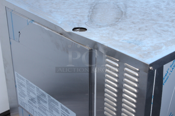 BRAND NEW SCRATCH & DENT! Alto-Shaam CTC6-10E-NT Combitherm Electric Boiler-Free 7 Pan Combi Oven - 440-480V, 3 Phase. Unit is slightly dentedon the back top side.  - Image 6 of 6