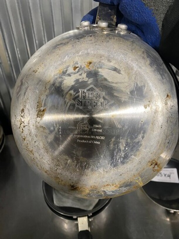 Commercial Nonstick Frying Skillet! 4 X Your Bid! - Image 5 of 6