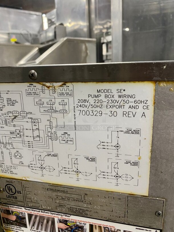 Pitco Soltice Series Electric Powered Deep Fat Fryer! w/ Digital Control -Electric Powered! 208V! 3phase! MN:SFSE14-8
SN EO8FE022897! On casters!  - Image 8 of 9