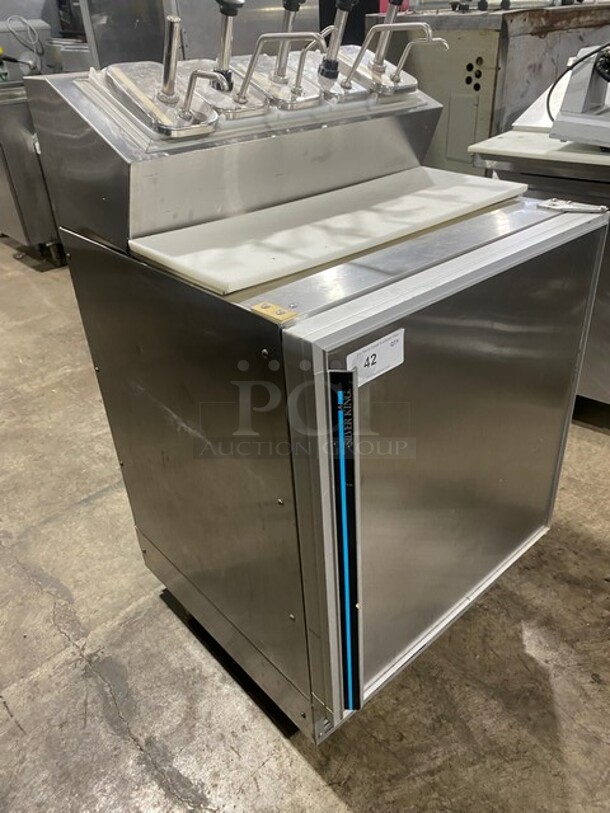 Silver King! Stainless Steel! Topping Dispenser! with/ Poly Board!
MN:SKF2A
SN:SADF31373A - Image 2 of 11