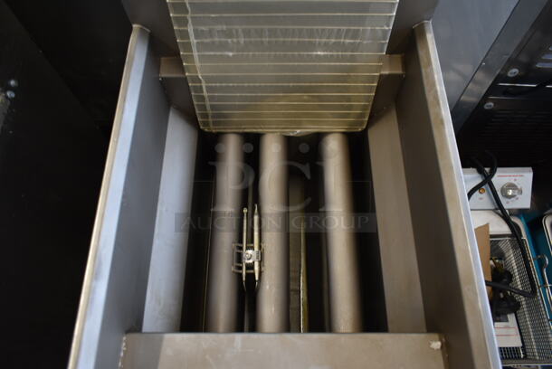 BRAND NEW SCRATCH AND DENT! 2022 Sierra Frystar400 Stainless Steel Commercial Floor Style Natural Gas Powered Deep Fat Fryer w/ 2 Metal Fry Baskets. - Image 4 of 7