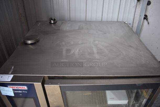 BRAND NEW SCRATCH AND DENT! 2021 Rational LM100CE.AXXXX iCombi Pro ENERGY STAR Stainless Steel Commercial Countertop Electric Powered Combi Convection Oven. Missing Side Panel. 440/480 Volts, 3 Phase. 42.5x38.5x30. Tested and Working! - Image 3 of 12