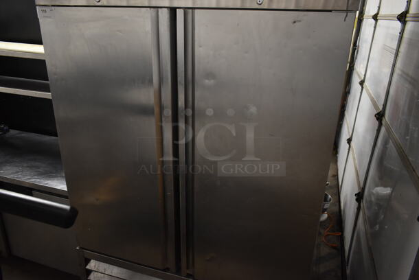 Entree CR2 Stainless Steel Commercial 2 Door Reach In Cooler w/ Poly Coated Racks on Commercial Casters. 115 Volts, 1 Phase. Tested and Working! - Image 3 of 8