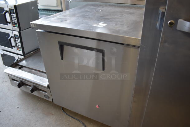2012 True TUC-27 ENERGY STAR Stainless Steel Commercial Single Door Undercounter Cooler on Commercial Casters. 115 Volts, 1 Phase. 27.5x30x33.5. Tested and Working! - Image 3 of 5